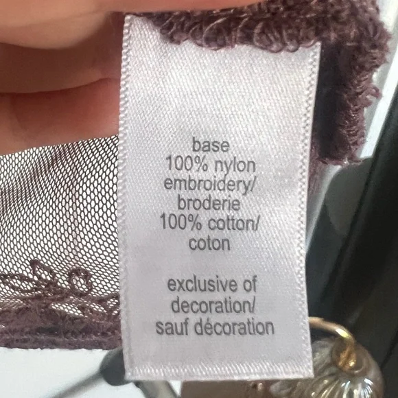 Floral Embroidered Mesh Short Sleeve Top - Picture 6 of 10